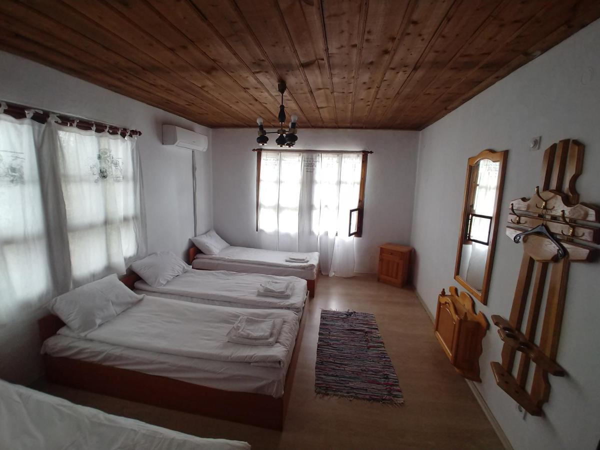 Architects House Hostel Veliko Turnovo Bagian luar foto
