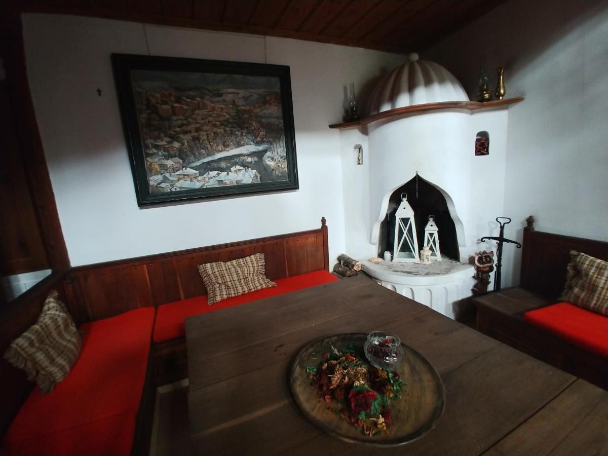 Architects House Hostel Veliko Turnovo Bagian luar foto